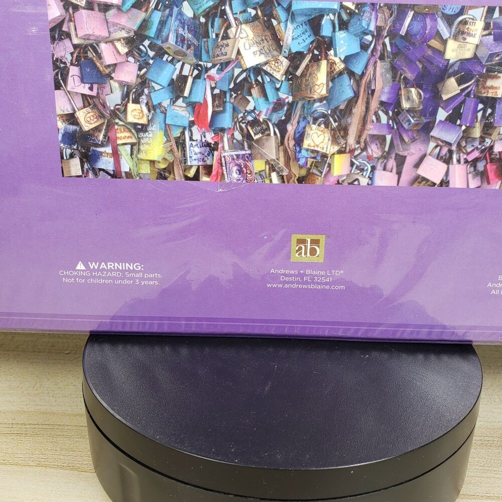 Andrews + Blaine LTD, #2844 Paris Love Locks Panorama Puzzle, 1000 Pieces New - Picture 14 of 16